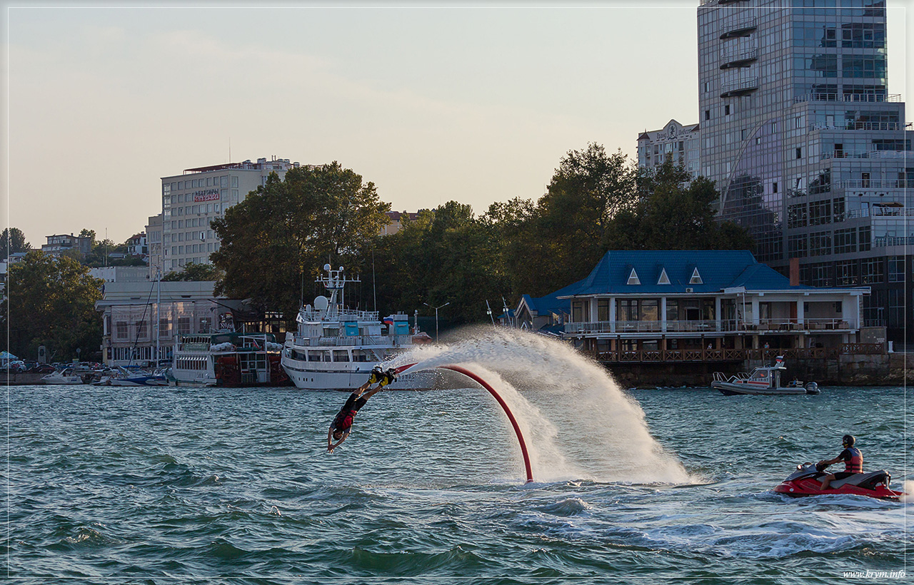  : FlyBoard  