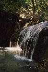 Ванна (грот) любви - район водопада Джур-Джур